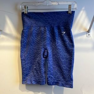 Gymshark Women's Adapt Animal Seamless Cycling Shorts Blue Size M Perfect